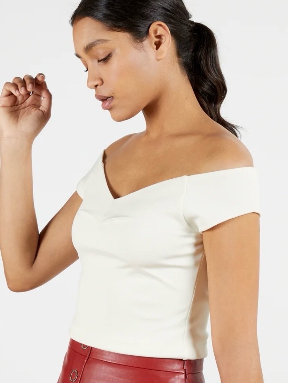 Ted Baker Off Shoulder Ivory Top NWT Size 2 (US 6) | Elegant Minimalist Chic